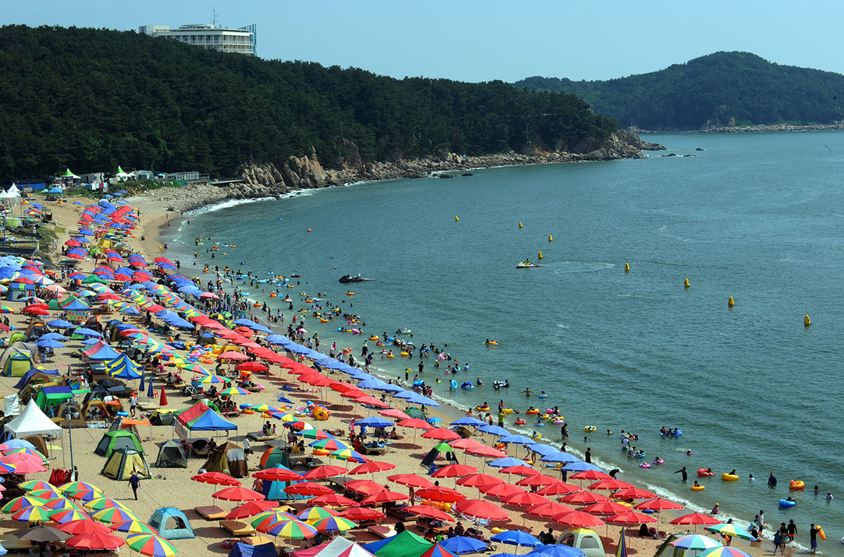 Wangsan Beach with crowds in summertime