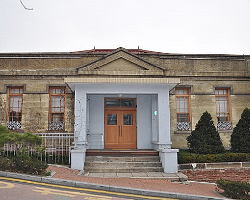 The Former Nippon Yusen Incheon branch building